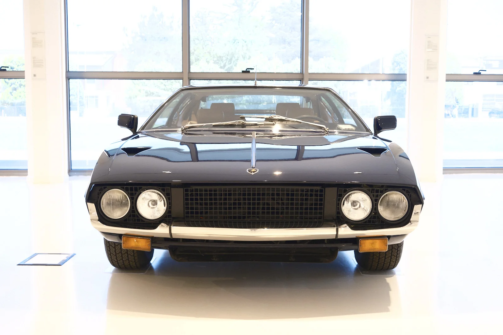 Front of a dark Lamborghini Espada