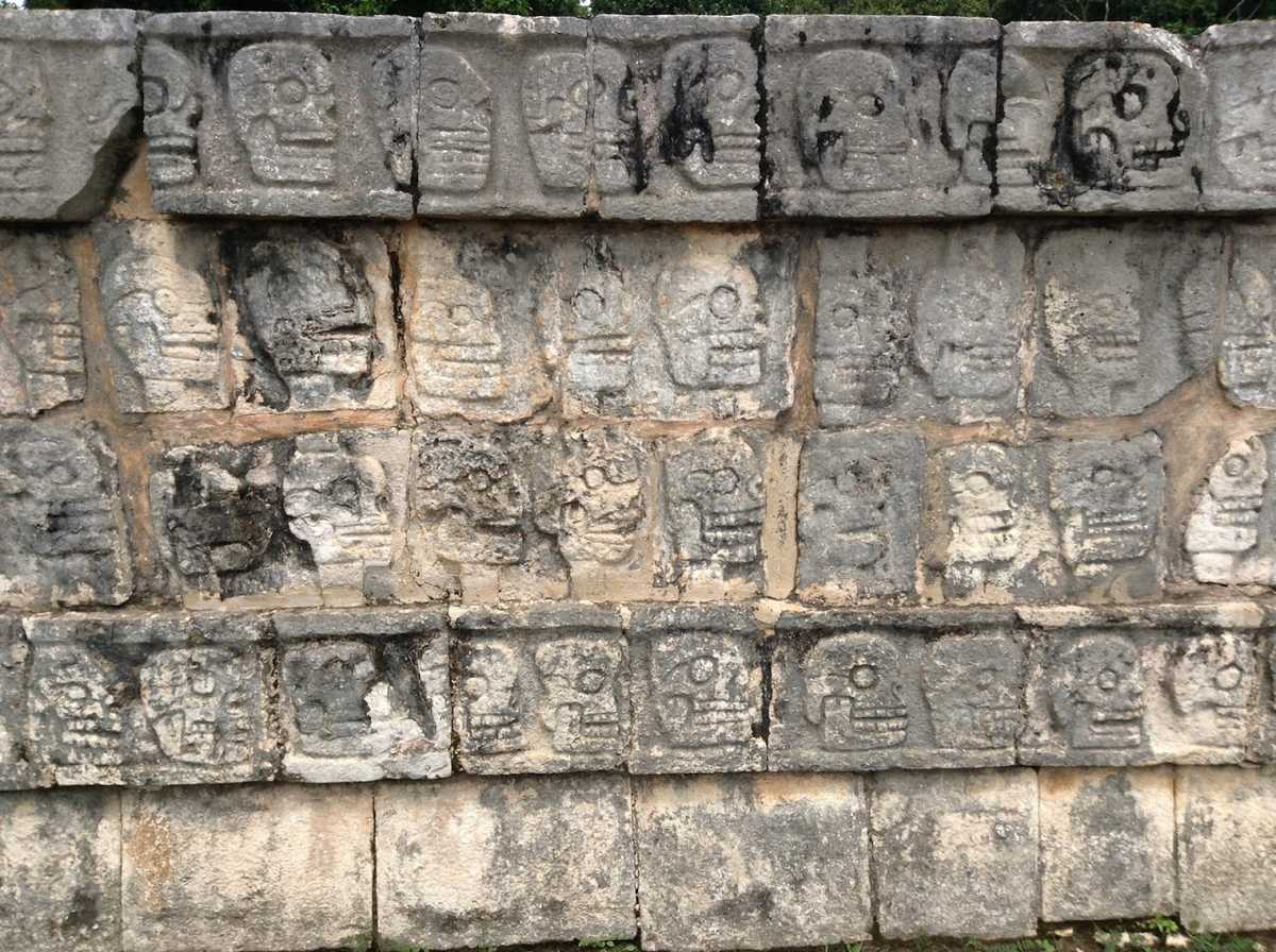 chichen itza photo