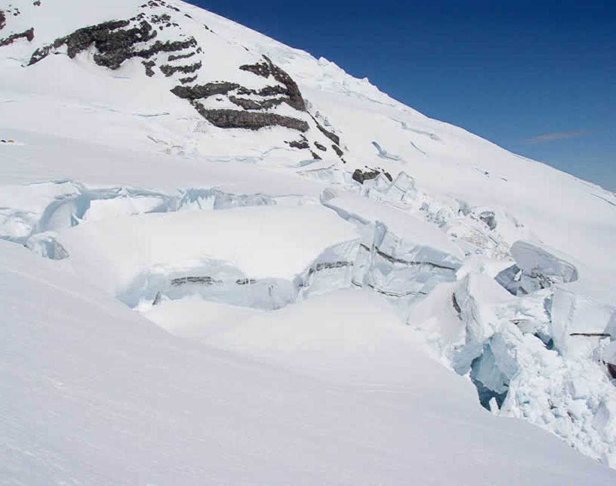 Descending the Ingrahm glacier